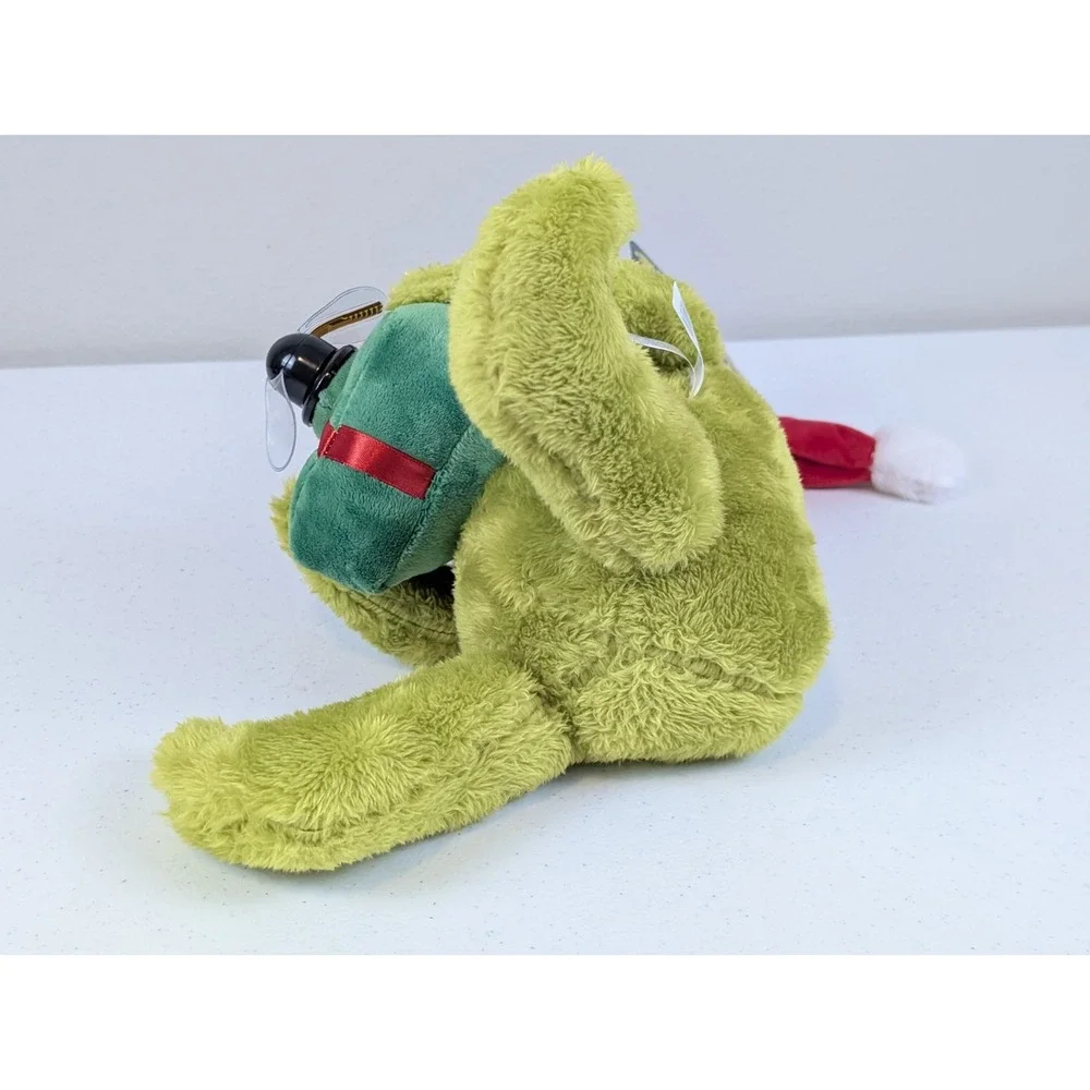 Grinch Musical Animated Fan Plush 
